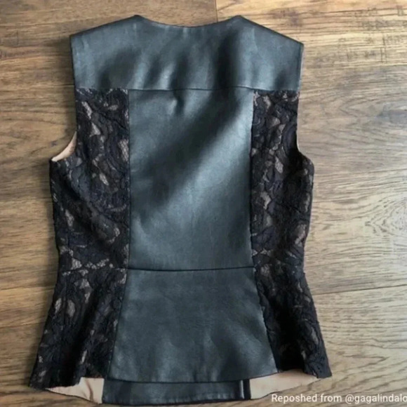 BCBG MaxAzria - Faux leather and lace peplum top - XXS - Picture 3 of 4